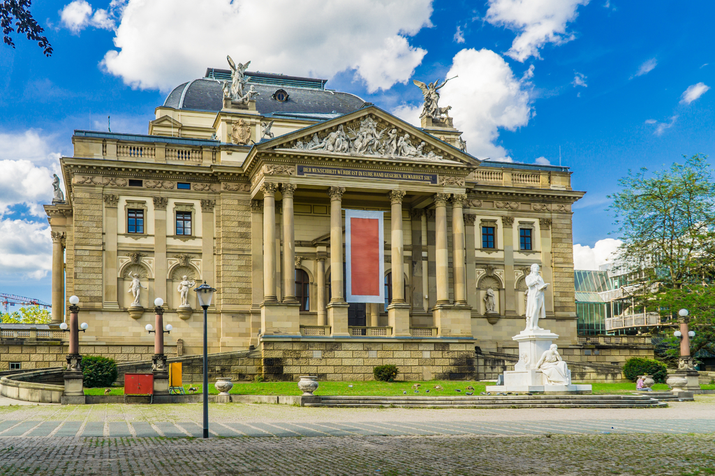 Lais Puzzle - Blick auf das Hessische Staatstheater, Hessen, Deutschland. - 2.000 Teile p-279906