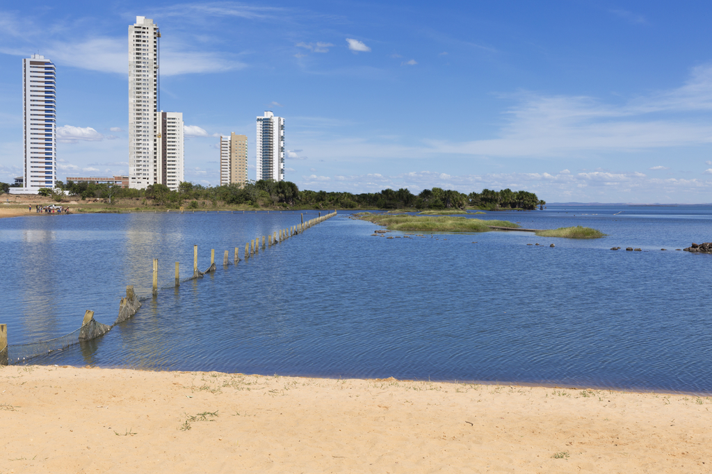 Lais Puzzle - Strand Graciosa in Palmas Tocantins, Brasilien - 2.000 Teile p-280102