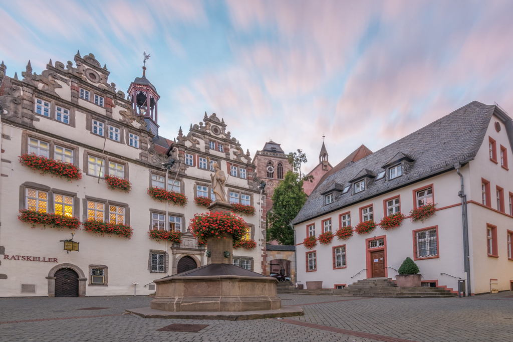 Lais Puzzle - Bad Hersfeld, historische Altstadt mit Rathaus - 2.000 Teile p-280974