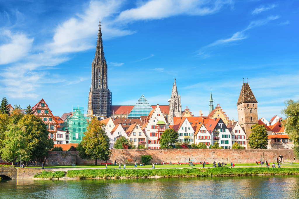 Lais Puzzle - Stadt Ulm an einem sonnigen Tag - 2.000 Teile p-281078