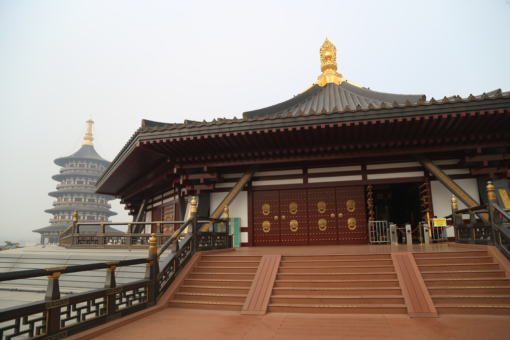 Lais Puzzle - Tempel, Luoyang, China - 2.000 Teile p-281118