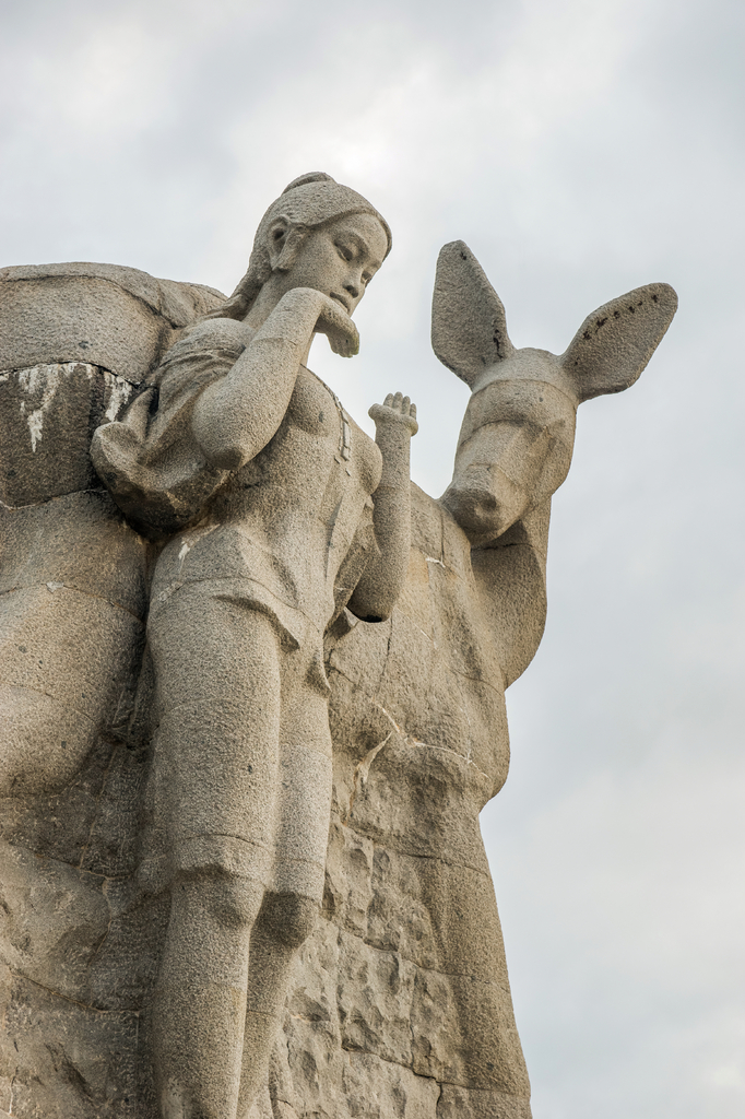Lais Puzzle - Statuen im Luhuitou-Park. Sanya, Hainan, China - 2.000 Teile p-281487