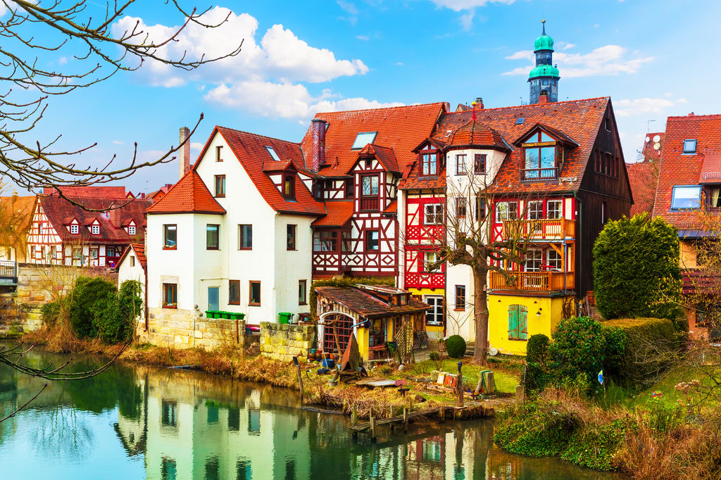 Lais Puzzle - Traditionelle Architektur in Lauf an der Pegnitz, Deutschland - 2.000 Teile p-281632