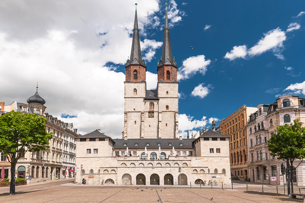 Lais Puzzle - Ansicht der Marktkirche mit Hallmarkt in Halle an der Saale, Sachsen-Anhalt, Deutschland. - 2.000 Teile p-281738