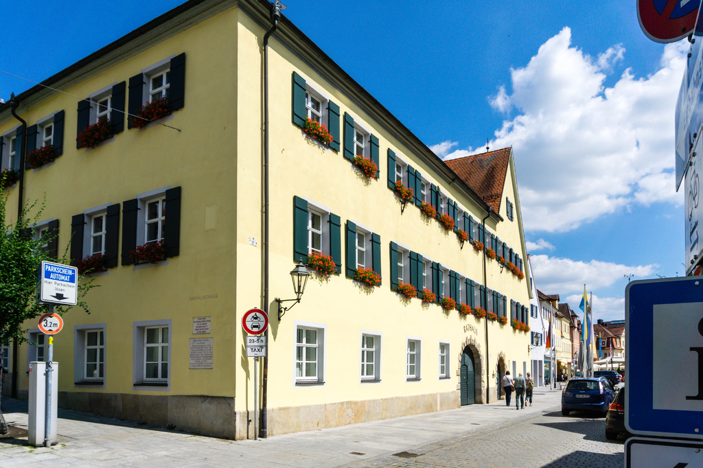 Lais Puzzle - Rathaus von Gunzenhausen - 2.000 Teile p-281899