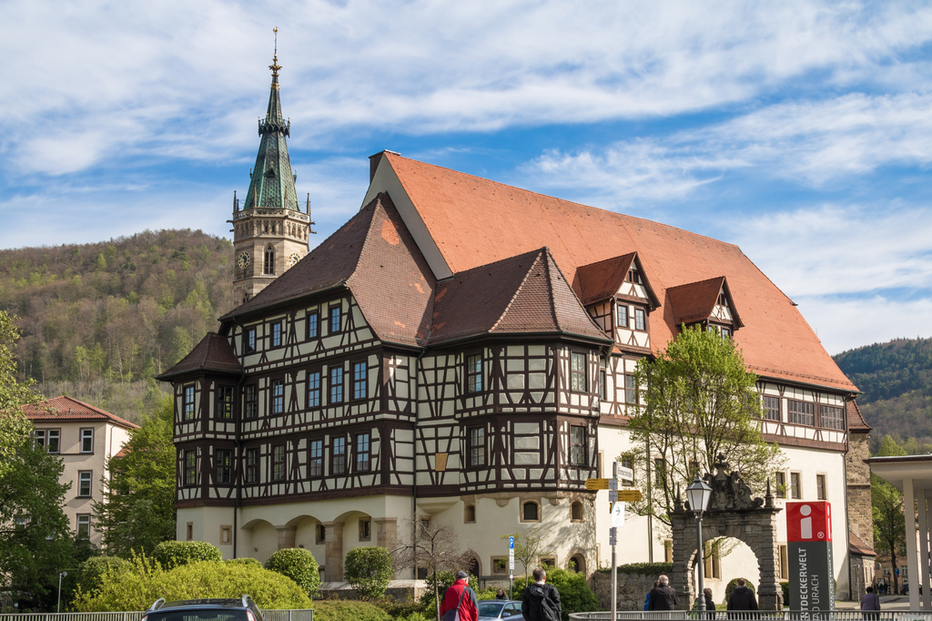 Lais Puzzle - Residenzschloss Bad Urach - 2.000 Teile p-282170