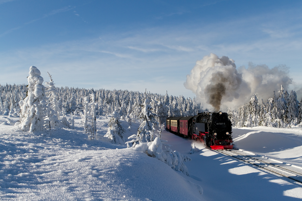 Lais Puzzle - Die Brockenbahn mit der Lok 99 7241-5 der Harzer-Schmalspurbahne - 2.000 Teile p-282729