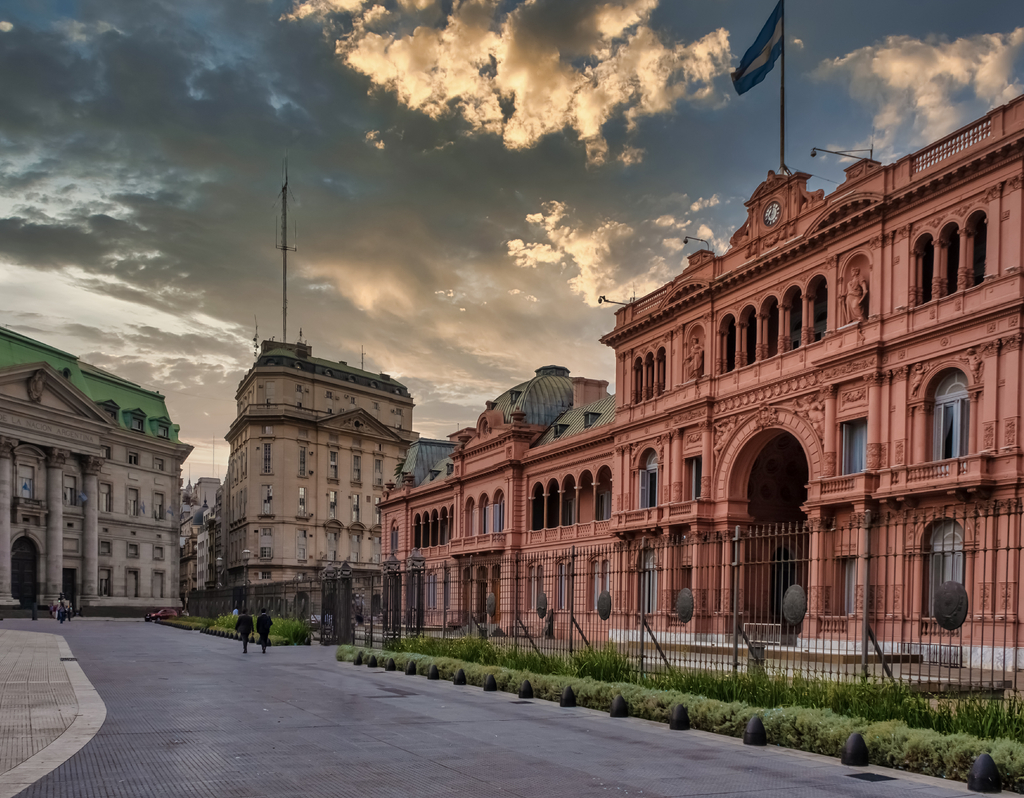 Lais Puzzle - Casa Rosada, Sitz des argentinischen Präsidenten und der Exekutive, Plaza de Mayo, Buneos Aires, Argentinien - 40, 100, 200, 500, 1.000 & 2.000 Teile p-283351