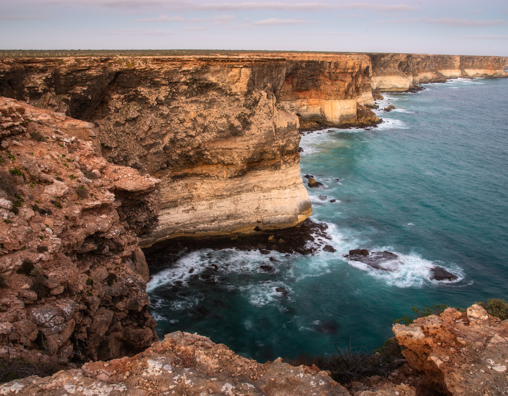 Lais Puzzle - Die Nullarbor-Ebene trifft auf das Meer der Great Australian Bight in Südaustralien - 40, 100, 200, 500, 1.000 & 2.000 Teile p-284539