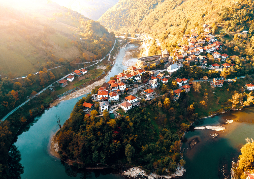Lais Puzzle - Burg Vranduk in Bosnien - 1.000 Teile p-285923