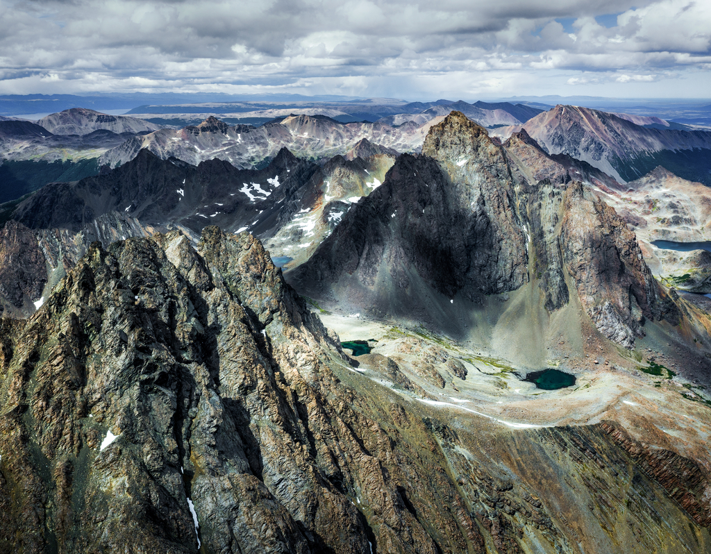 Lais Puzzle - Bergkette Dientes de Navarino auf der Insel Navarino, Chile - 40, 100, 200, 500, 1.000 & 2.000 Teile p-287113
