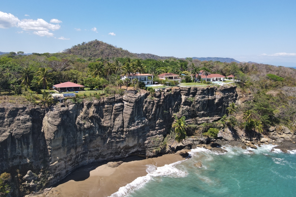Lais Puzzle - Luftaufnahme von Montezuma und Tango Mar in Puntarenas, Costa Rica - 2.000 Teile p-287700
