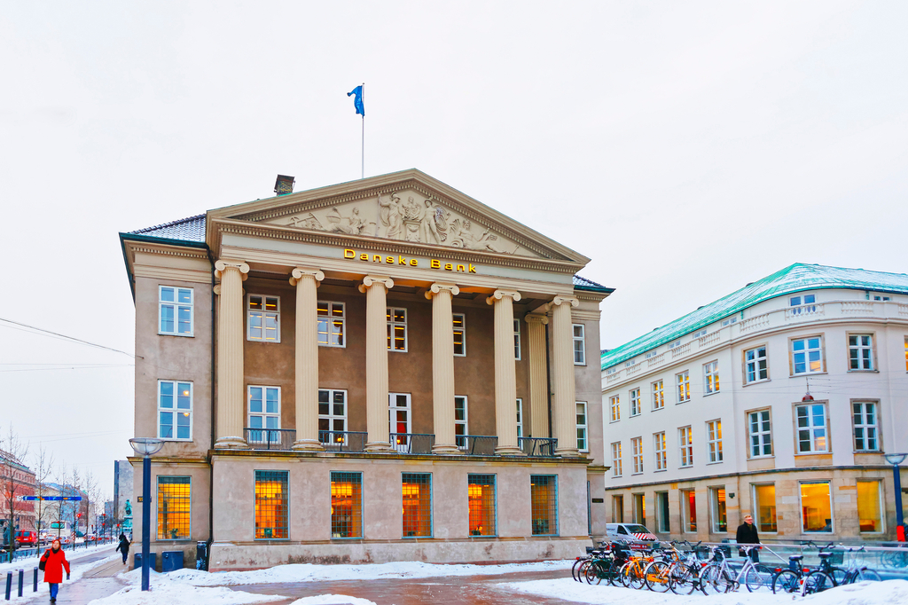 Lais Puzzle - Danske Bank in Kopenhagen im Winter - 2.000 Teile p-287712