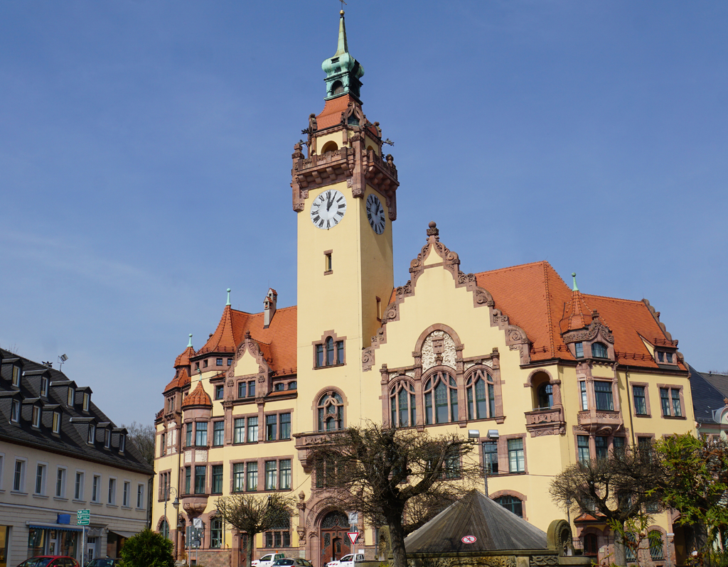 Lais Puzzle - Das Rathaus von Waldheim, Sachsen - 40, 100, 200, 500, 1.000 & 2.000 Teile p-288589