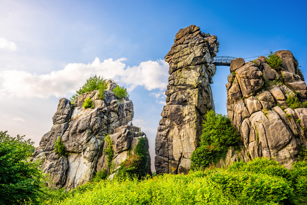 Lais Puzzle - Externsteine im Teutoburger Wald, Deutschland - 2.000 Teile p-288630