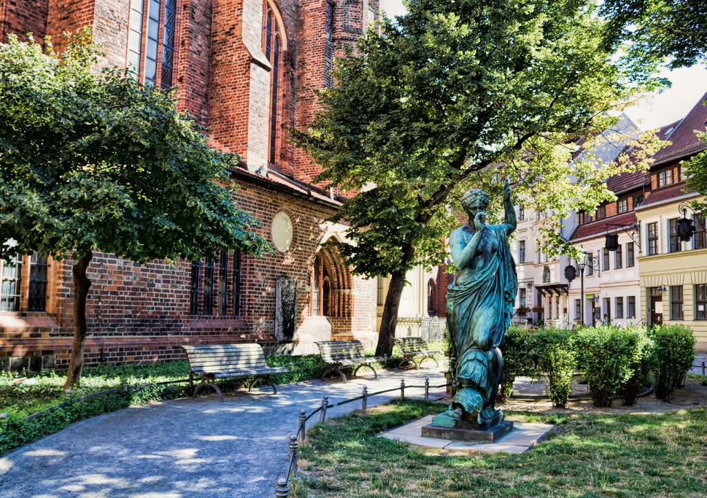 Lais Puzzle - Berlin, An der Nikolaikirche - 1.000 Teile p-288755