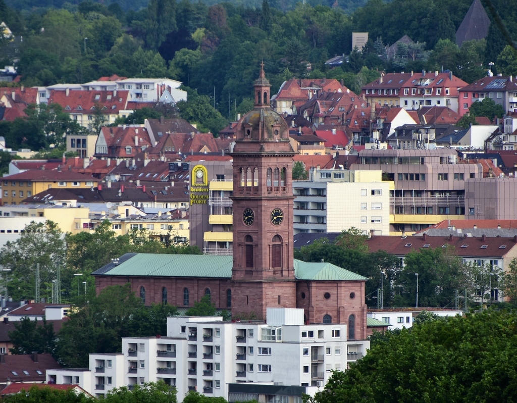 Lais Puzzle - Blick auf die St. Franziskuskirche in Pforzheim - 40, 100, 200, 500, 1.000 & 2.000 Teile p-289309