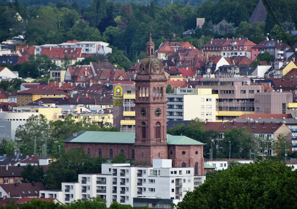 Lais Puzzle - Blick auf die St. Franziskuskirche in Pforzheim - 1.000 Teile p-289313