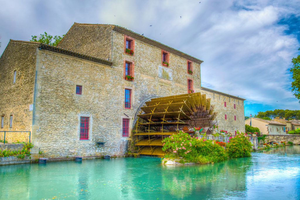 Lais Puzzle - Haus mit Wasserrad, Region Luberon, Frankreich - 2.000 Teile p-290784