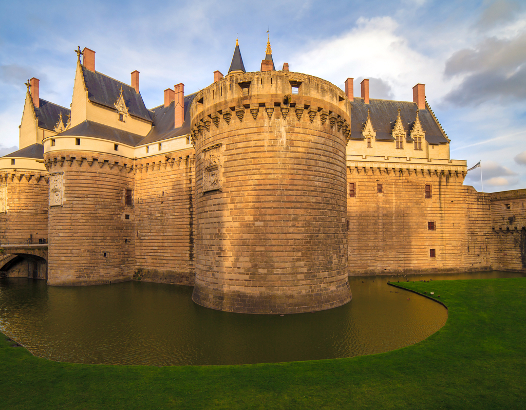 Lais Puzzle - Château des Ducs de Bretagne, Nantes, Bretagne - 40, 100, 200, 500, 1.000 & 2.000 Teile p-290893