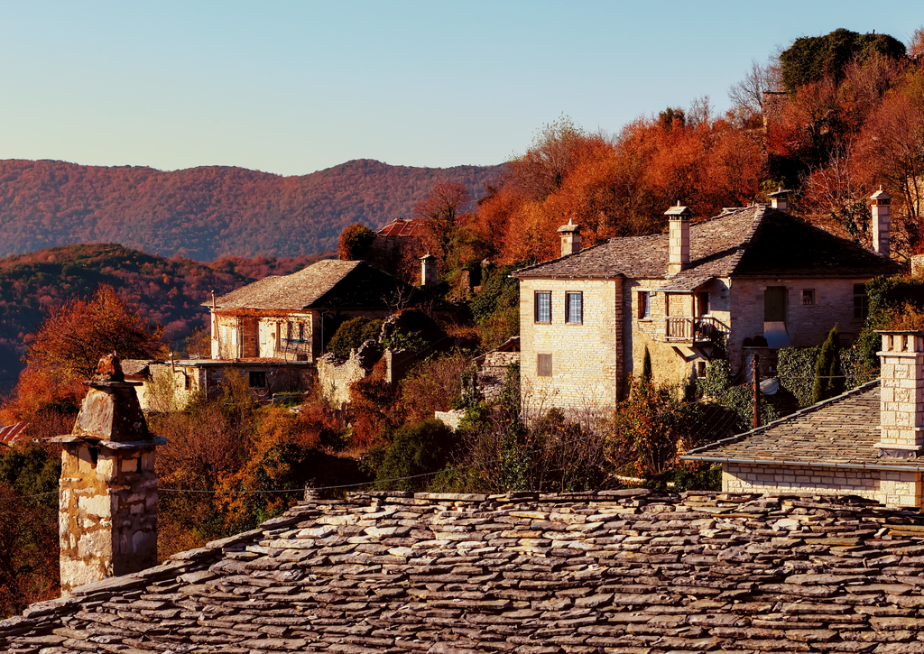 Lais Puzzle - Das malerische Dorf Vitsa in der Region Zagori, Nordgriechenland - 500, 1.000 & 2.000 Teile p-292054