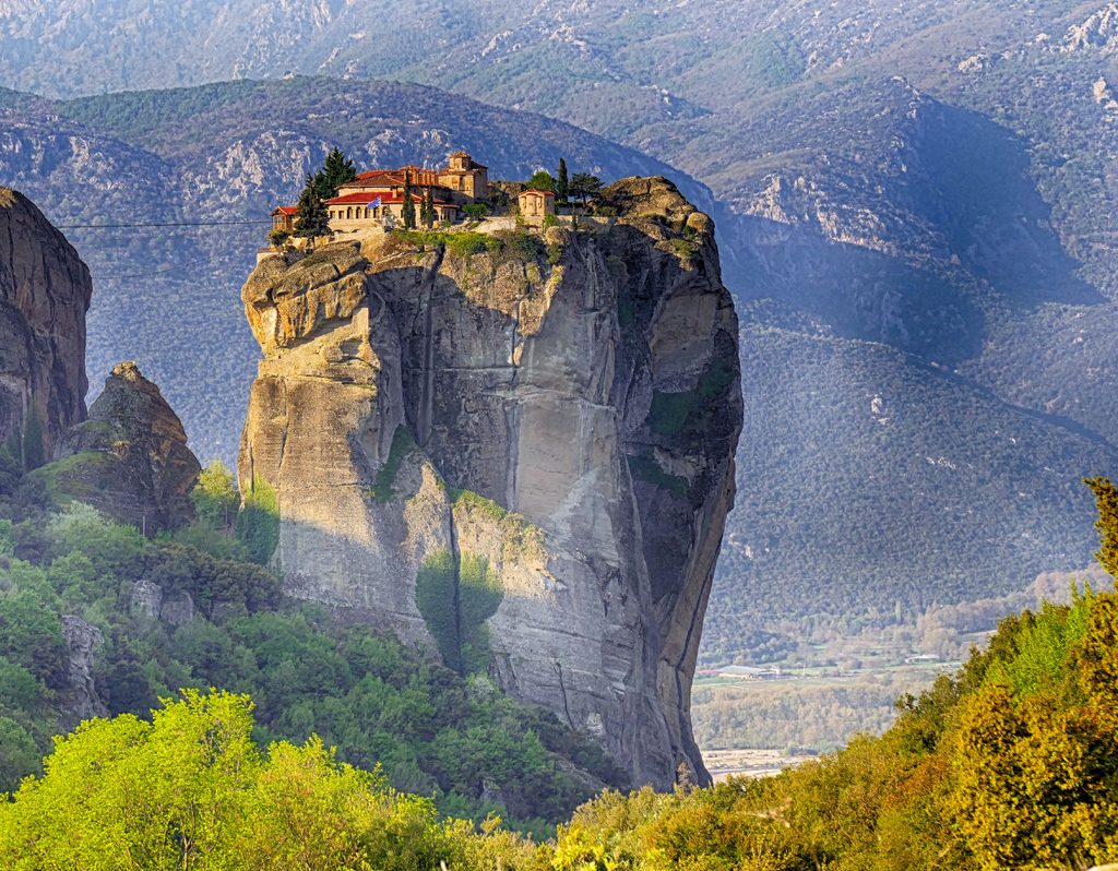 Lais Puzzle - Meteora ist Teil des UNESCO-Weltkulturerbes - 40, 100, 200, 500, 1.000 & 2.000 Teile p-292201