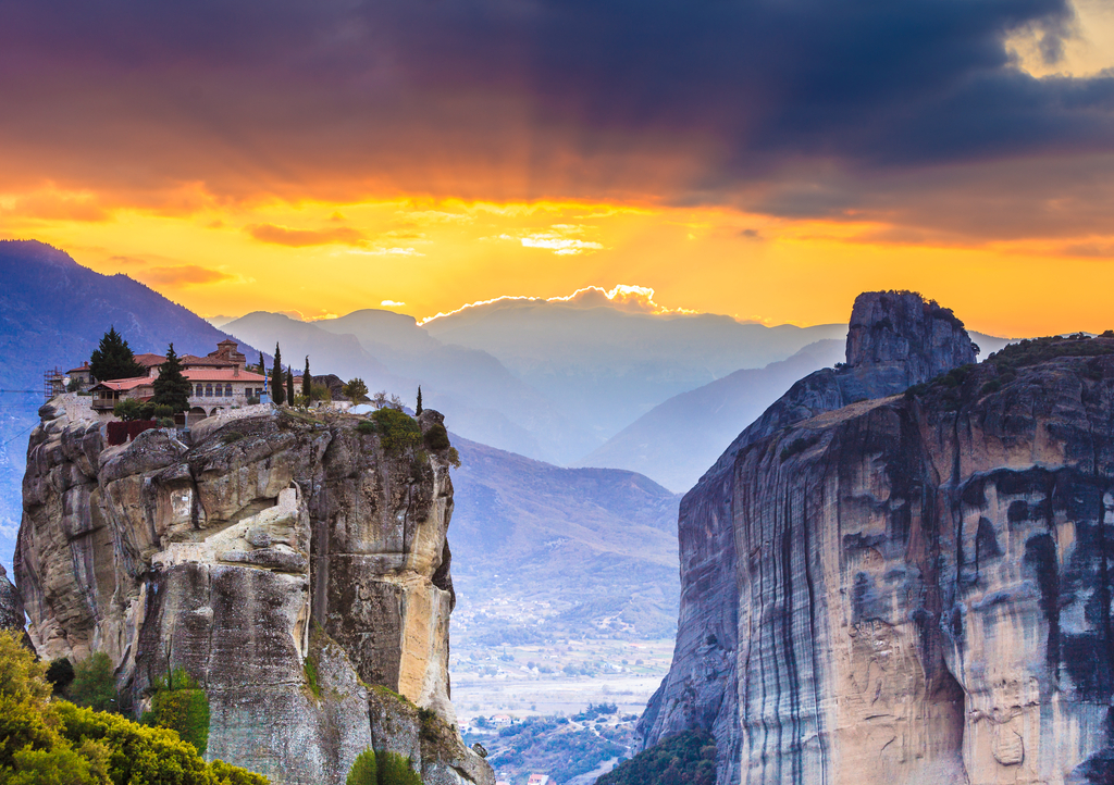 Lais Puzzle - Kloster der Heiligen Dreifaltigkeit i in Meteora, Griechenland - 1.000 Teile p-292397