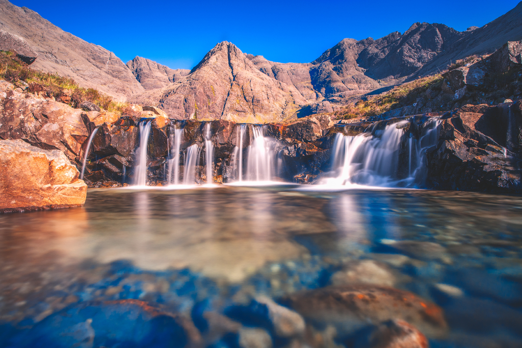 Lais Puzzle - Fairy Pools, Isle of Skye, Innere Hebriden, Vereinigtes Königreich, Schottland - 2.000 Teile p-294144