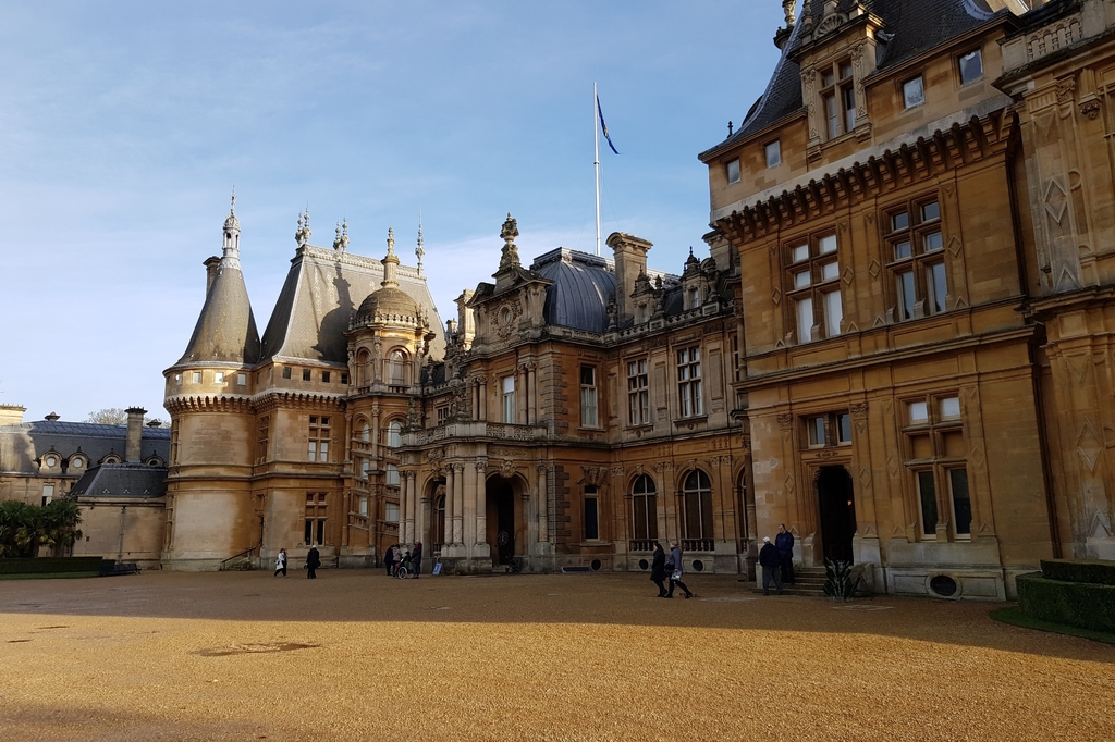 Lais Puzzle - Waddesdon Manor in Buckinghamshire, England - 2.000 Teile p-294852