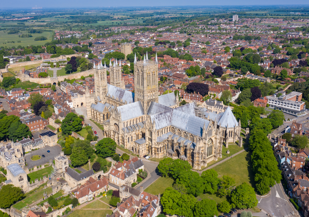 Lais Puzzle - Lincoln Cathedral, Lincoln Minster im Stadtzentrum von Lincoln in den East Midlands - 1.000 Teile p-295175