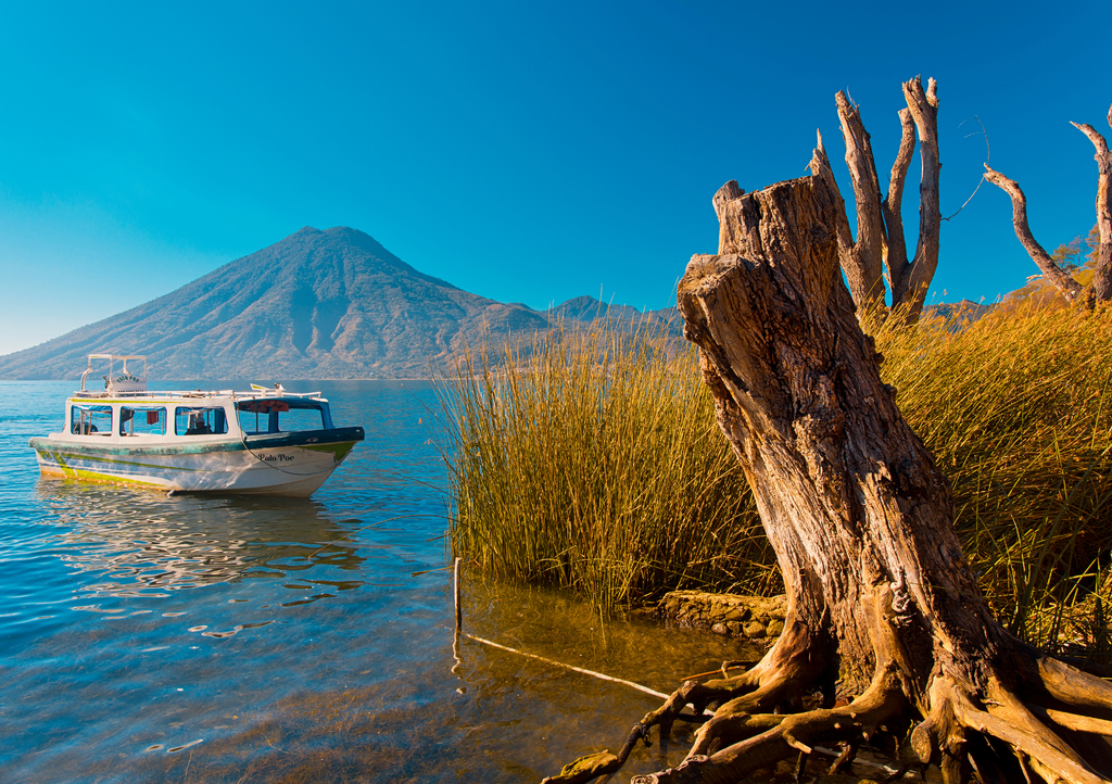 Lais Puzzle - Boot auf dem Atitlan-See in Guatemala - 1.000 Teile p-295511