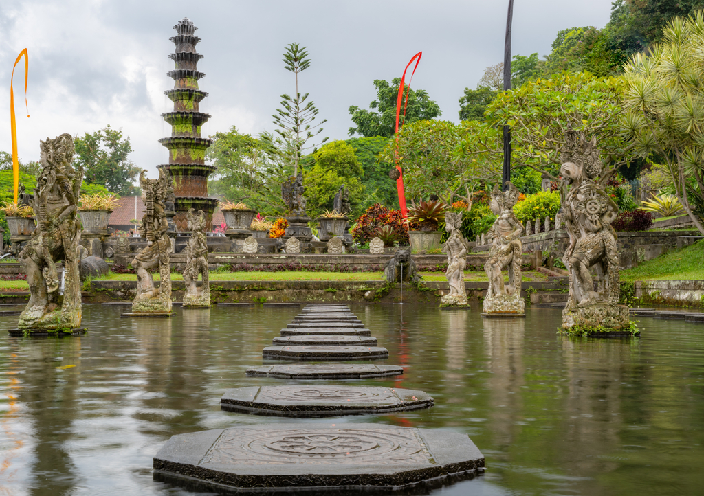 Lais Puzzle - Wasserpalast von Tirta Gangga, Karangasem, Indonesien - 1.000 Teile p-296645