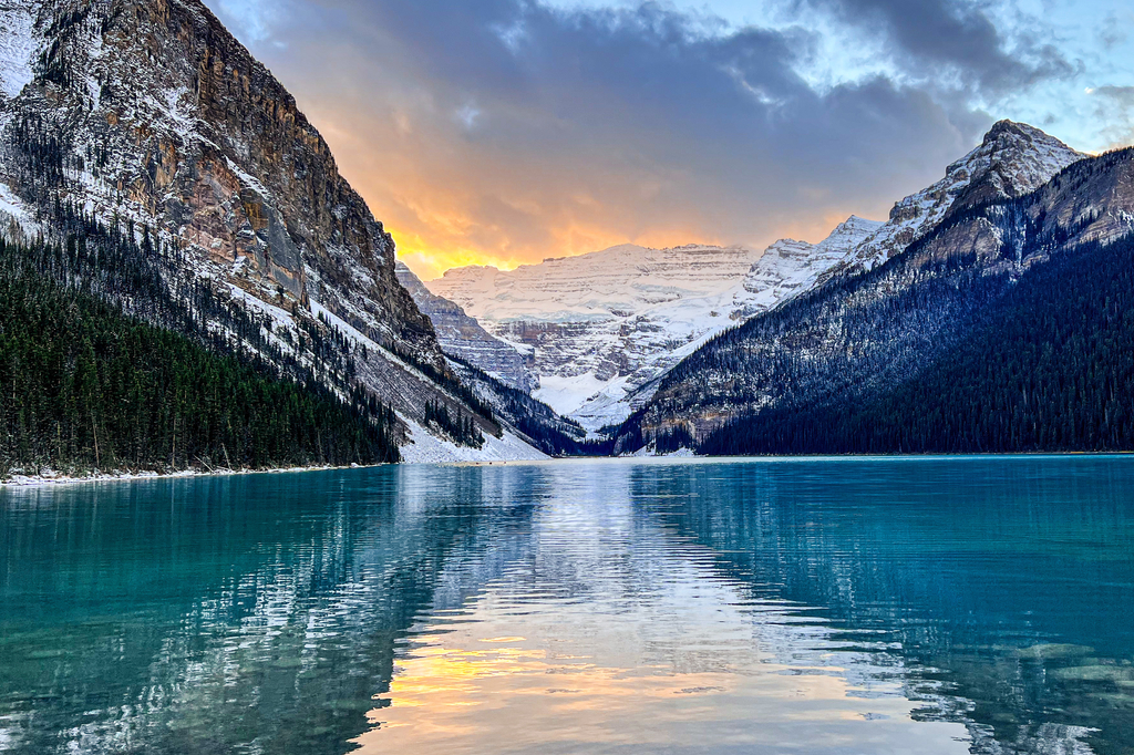 Lais Puzzle - Lake Louise im Banff-Nationalpark - 2.000 Teile p-302256
