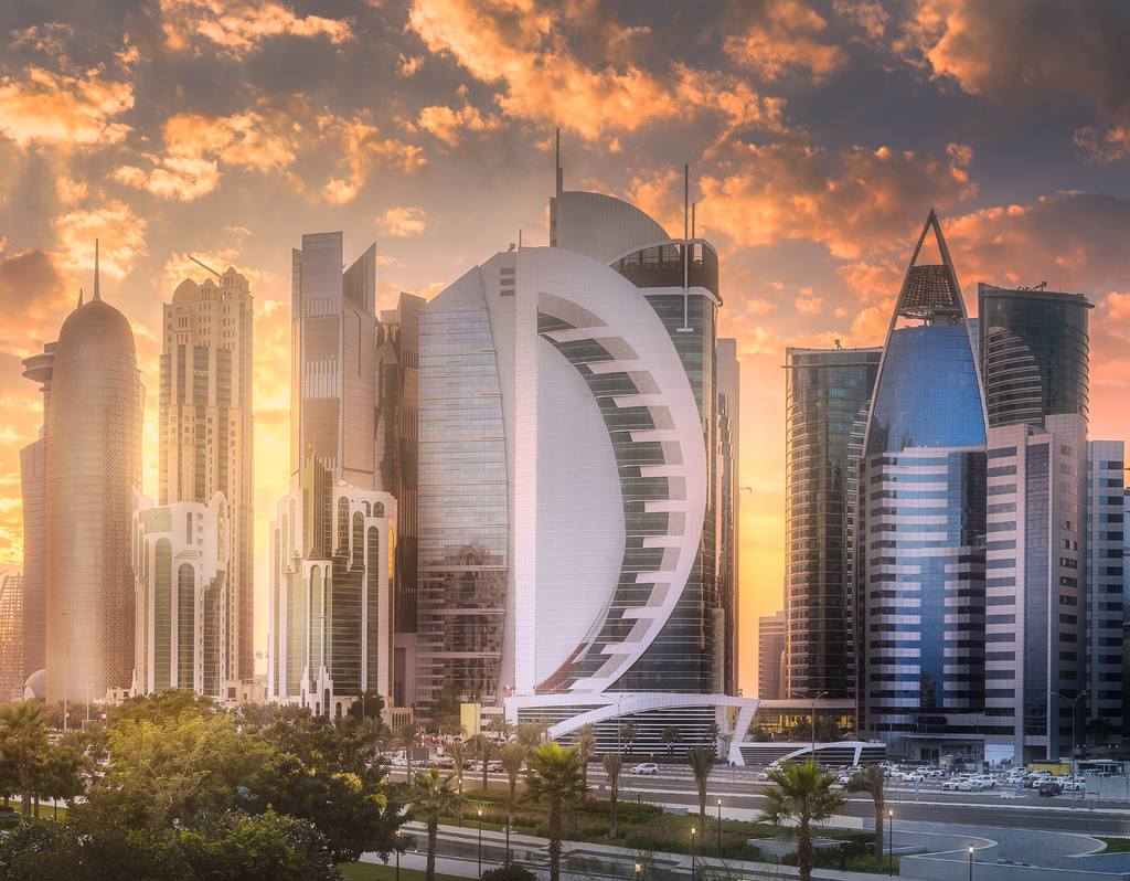 Lais Puzzle - Skyline der West Bay und des Stadtzentrums von Doha, Katar - 40, 100, 200, 500, 1.000 & 2.000 Teile p-302443