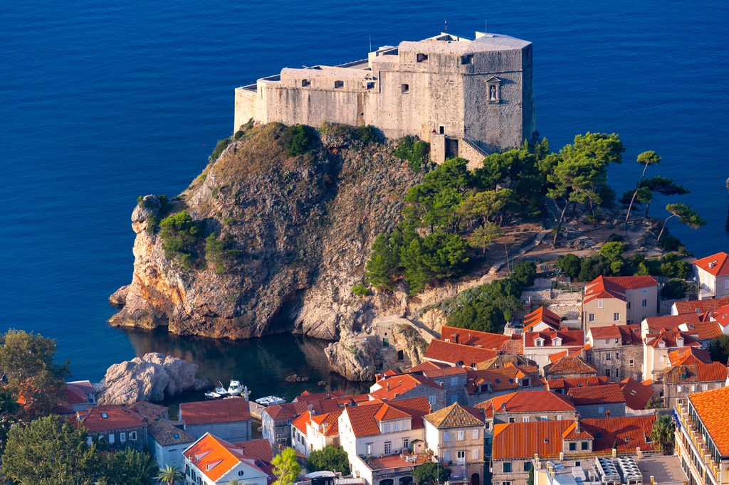 Lais Puzzle - Luftaufnahme des Forts Lovrijenac oder der Festung St. Lorenz, auch Gibraltar von Dubrovnik genannt, am Morgen, Dubrovnik, Kroatien - 2.000 Teile p-302904