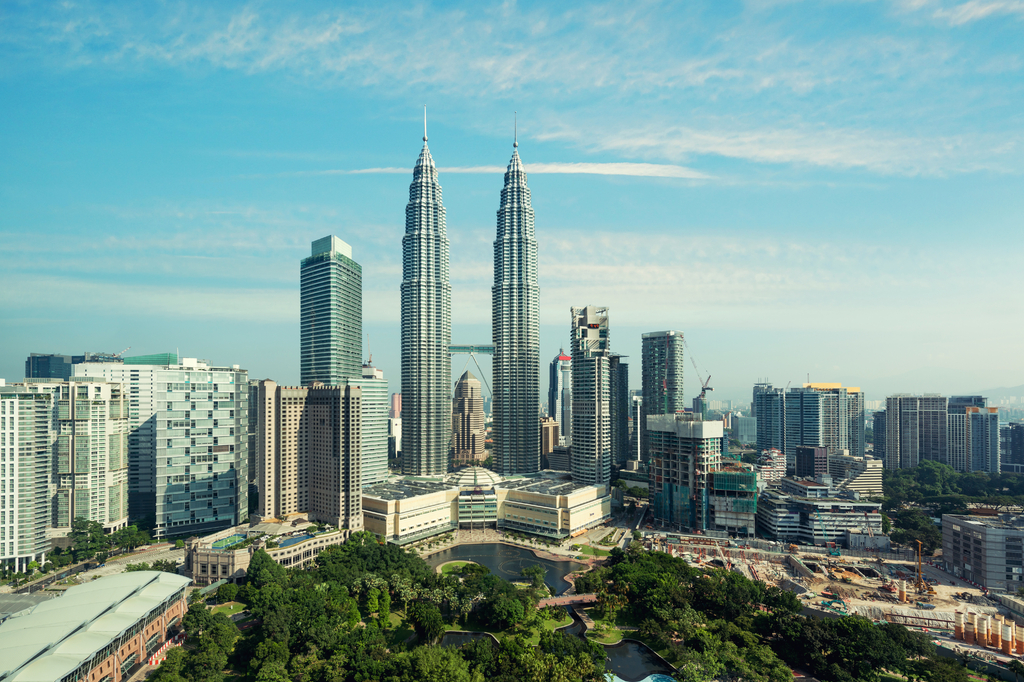 Lais Puzzle - Skyline von Kuala Lumpur am Morgen, Malaysia, Kuala Lumpur ist die Hauptstadt von Malaysia - 2.000 Teile p-304224