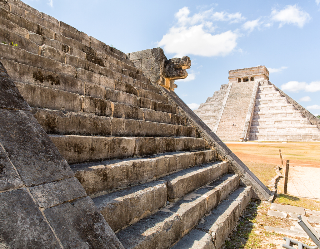 Lais Puzzle - Pyramidenstruktur in der archäologischen Stätte Chichen Itza in Mexiko - 40, 100, 200, 500, 1.000 & 2.000 Teile p-305119