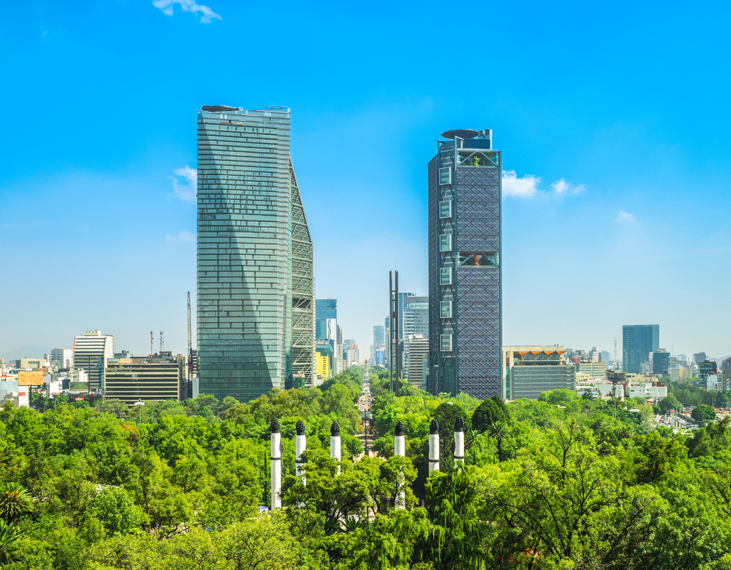 Lais Puzzle - Skyline von Mexiko-Stadt und Chapultepec-Park - 40, 100, 200, 500, 1.000 & 2.000 Teile p-305485