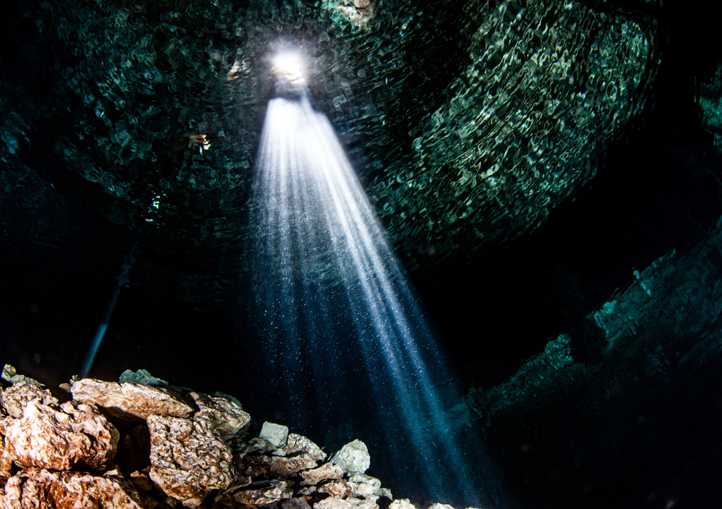 Lais Puzzle - Tauchen in der Cenote Tajma Ha in Mexiko - 1.000 Teile p-305591