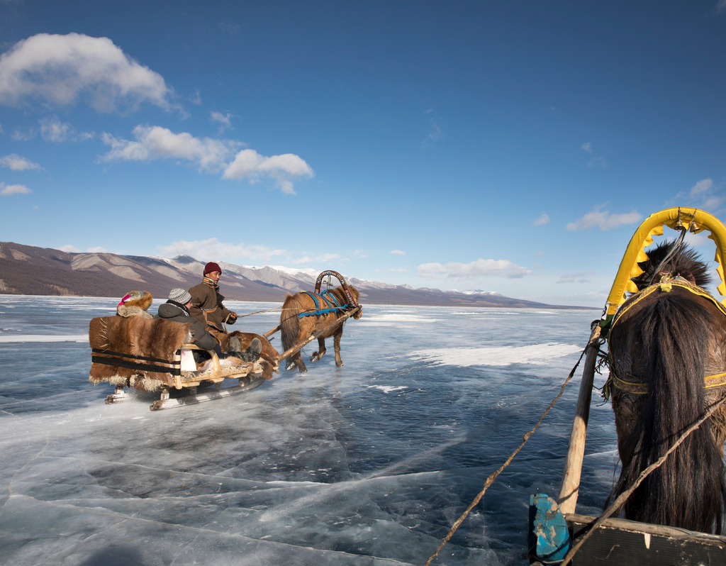 Lais Puzzle - Schlittenfahrt auf dem eisbedeckten See Khovsgol, Mongolei - 40, 100, 200, 500, 1.000 & 2.000 Teile p-306061