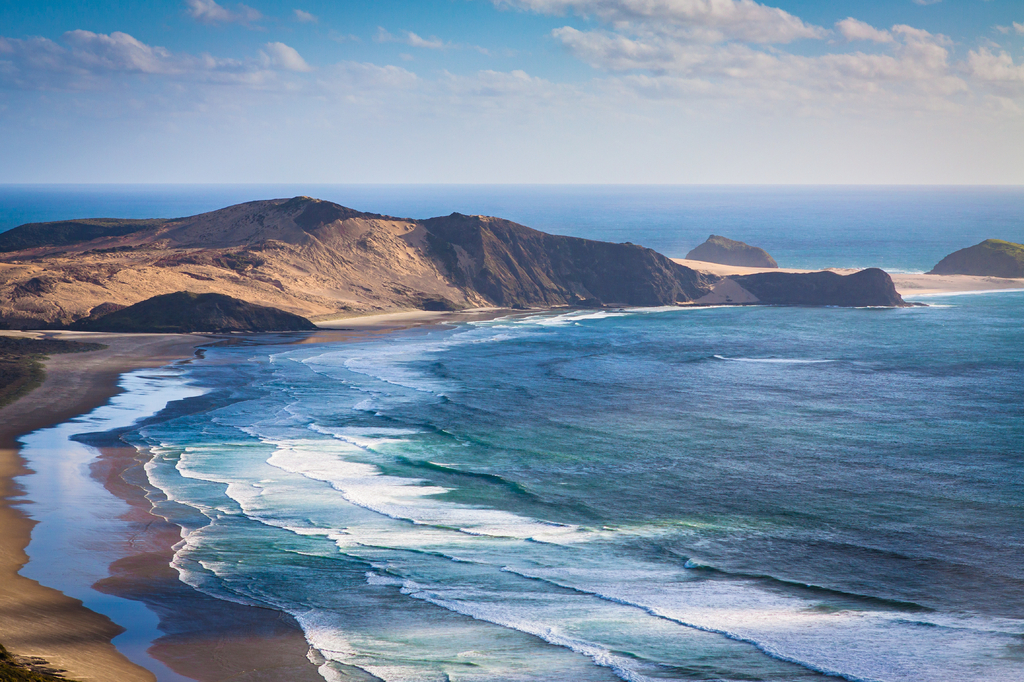 Lais Puzzle - Idyllische Bucht auf der Nordinsel Neuseelands - 2.000 Teile p-307554