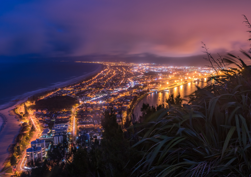 Lais Puzzle - Mount Maunganui - Neuseeland bei Nacht - 1.000 Teile p-307601