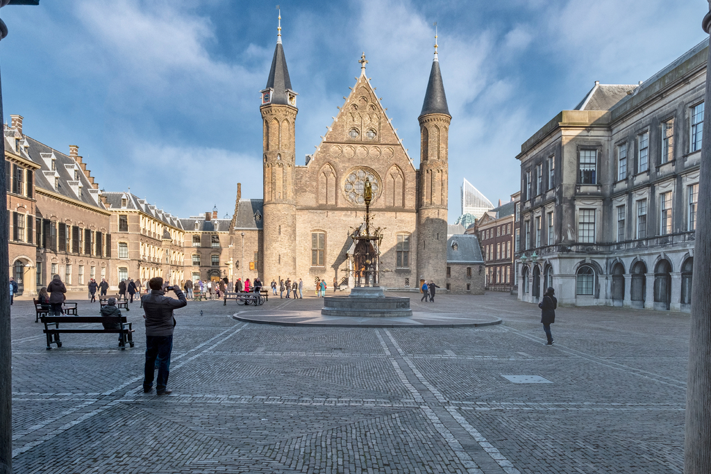 Lais Puzzle - Binnenhof Den Haag, Provinz Zuid-Holland, Niederlande - 2.000 Teile p-308142