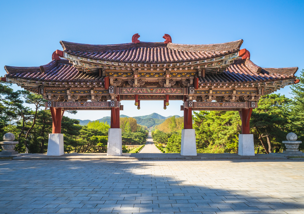 Lais Puzzle - Grabmal von König Tongmyong in Pjöngjang, Nordkorea - 1.000 Teile p-308261