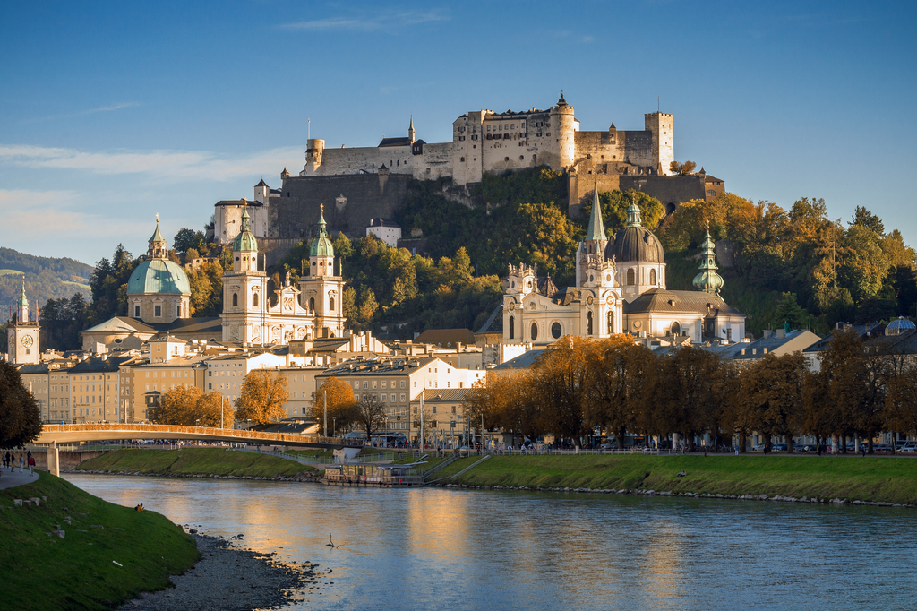 Lais Puzzle - Festung Hohensalzburg mit Salzburger Altstadt im Herbst, Österreich - 2.000 Teile p-309492