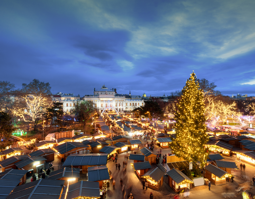 Lais Puzzle - Wiener Christkindlmarkt vor dem Rathaus aus der Vogelperspektive - 40, 100, 200, 500, 1.000 & 2.000 Teile p-309499