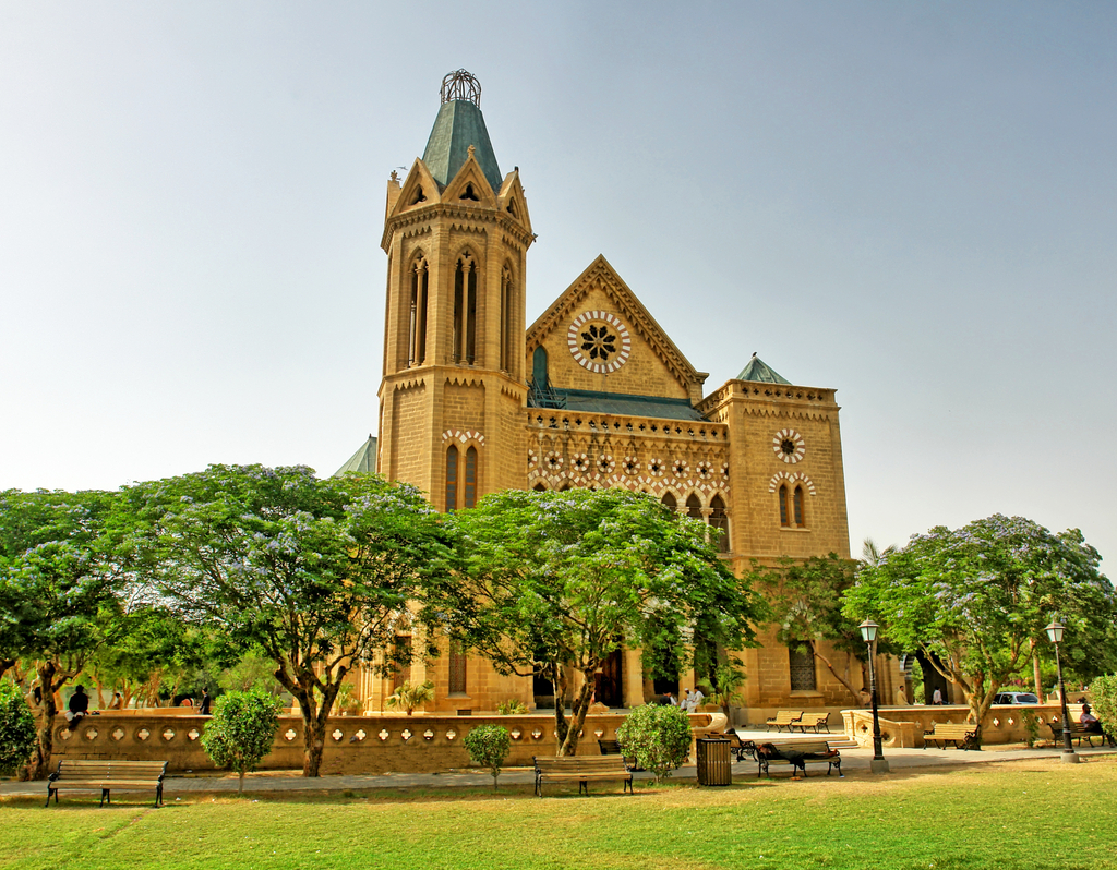 Lais Puzzle - Karachi - Frere Hall aus der frühen britischen Kolonialzeit, Pakistan - 40, 100, 200, 500, 1.000 & 2.000 Teile p-309985