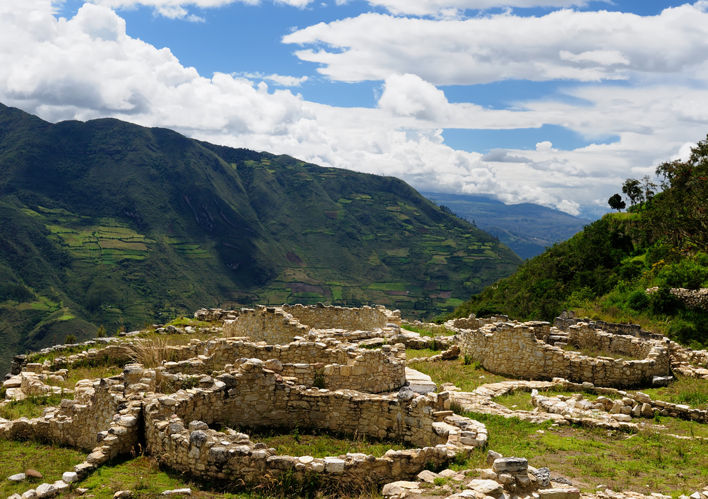 Lais Puzzle - Peru, Kuelap außergewöhnliche archäologische Stätte in der Nähe von Chachapoyas - 1.000 Teile p-310229