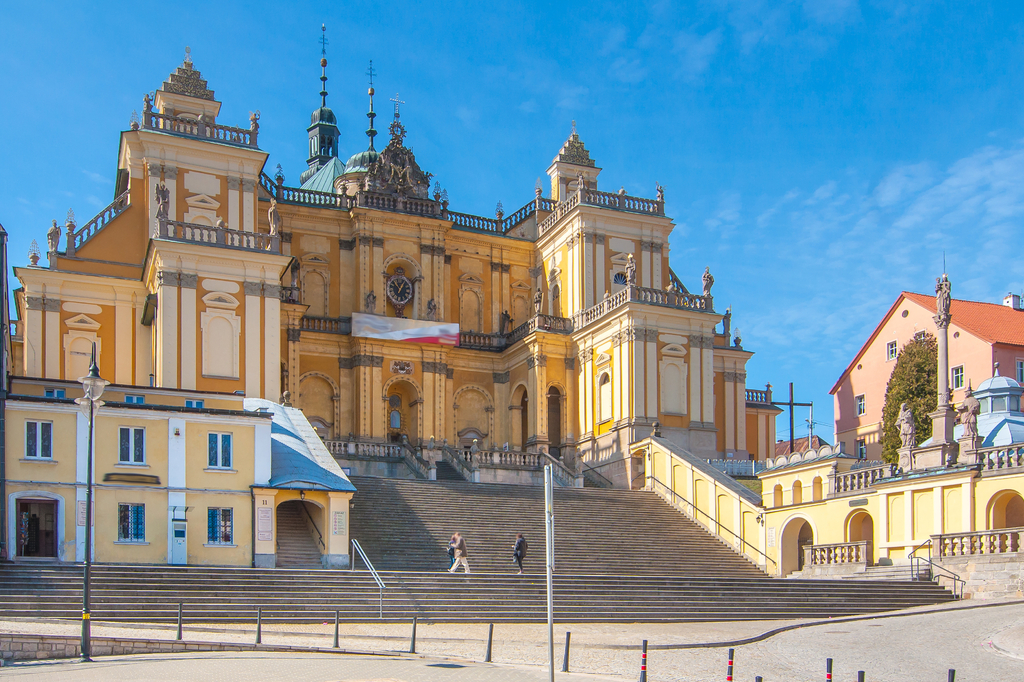 Lais Puzzle - Basilika in Wambierzyce, Wallfahrtskirche in Wambierzyce, barocke Wallfahrtsbasilika, Polen, Niederschlesien - 2.000 Teile p-310926