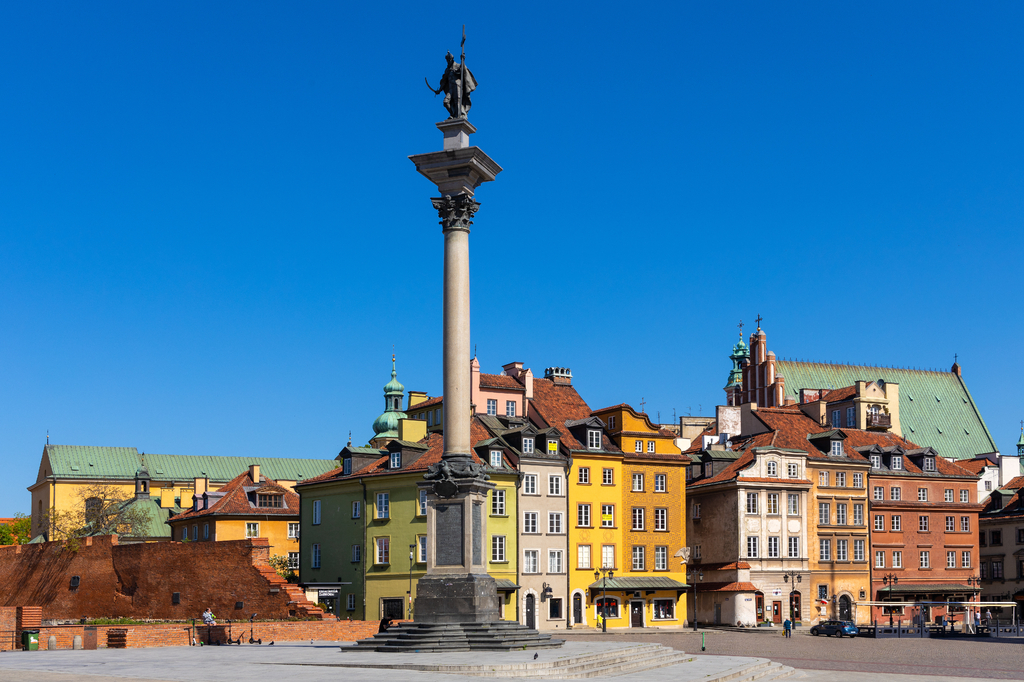Lais Puzzle - Panoramablick auf den Platz des Königlichen Schlosses - Plac Zamkowy - in der Starowka-Altstadt mit der Sigismund III. Waza-Säule und historischen Mietshäusern in Warschau - 2.000 Teile p-311196